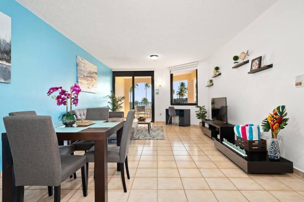 Beach Access + 3 Pools + Ocean Views - 2Br In Palmas - Sleeps 7 Apartment Humacao Exterior photo