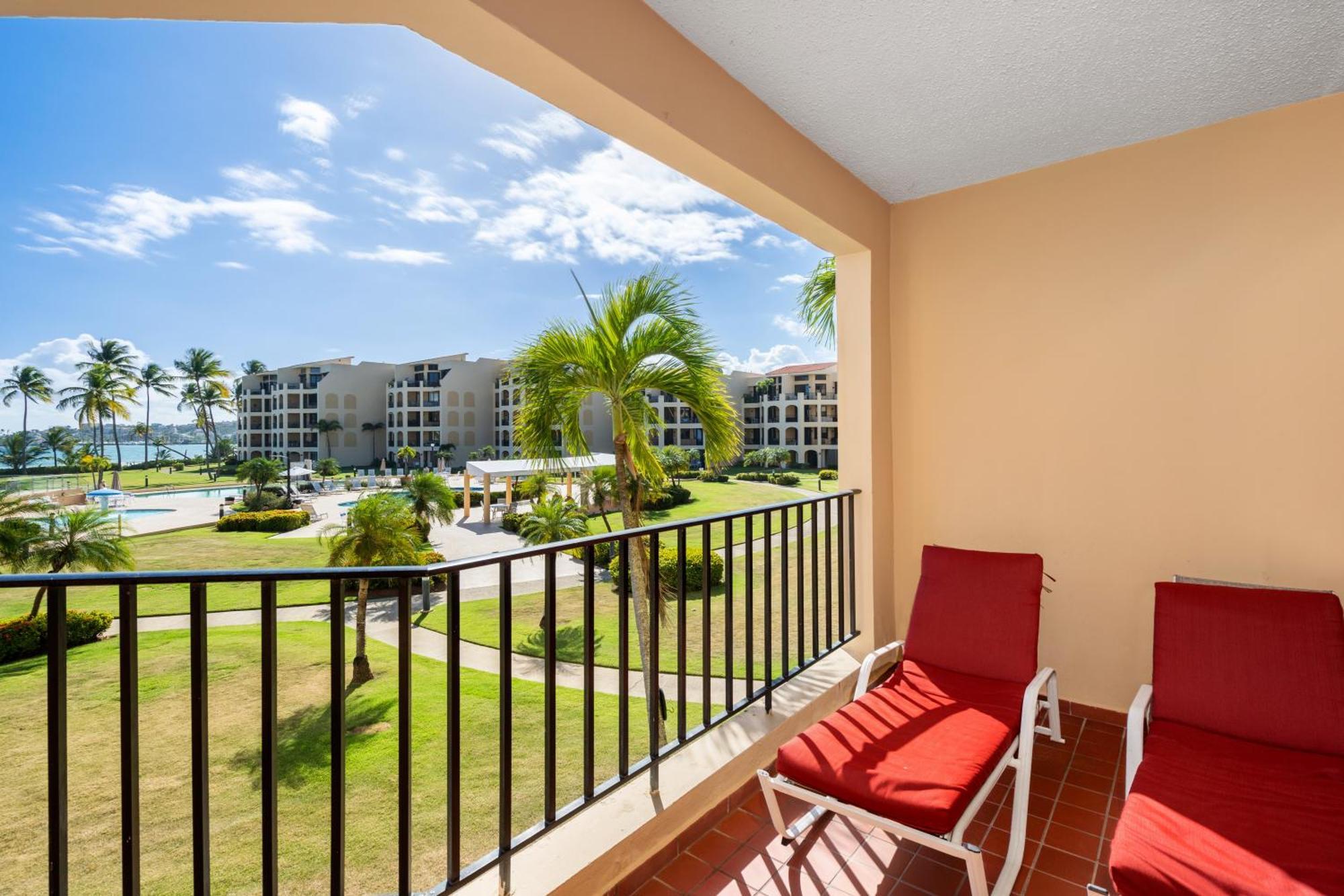 Beach Access + 3 Pools + Ocean Views - 2Br In Palmas - Sleeps 7 Apartment Humacao Exterior photo