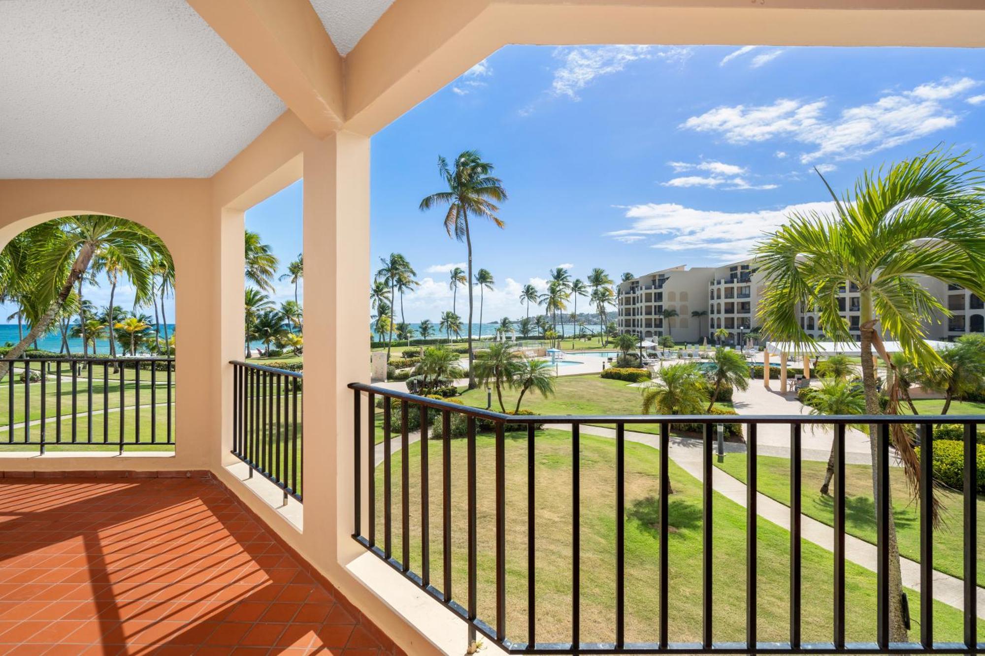 Beach Access + 3 Pools + Ocean Views - 2Br In Palmas - Sleeps 7 Apartment Humacao Exterior photo